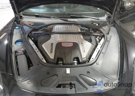 2017 Porsche Panamera Turbo z USA, uszkodzony, nr VIN WP0AF2A73HL150785